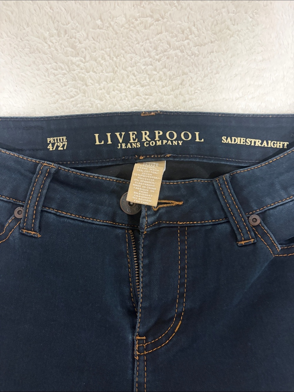 Liverpool Jeans Company Sadie Straight Petite Jeans in Dark Blue Denim